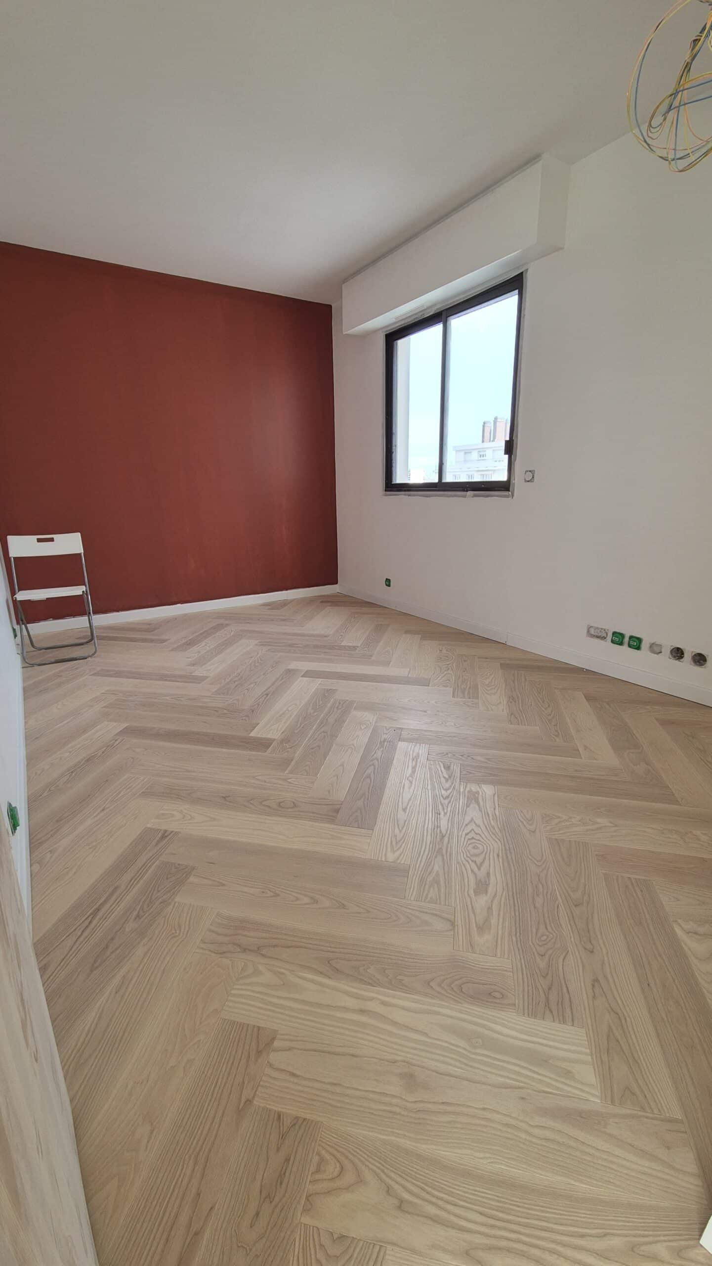Pose de parquet bois en bâton rompu